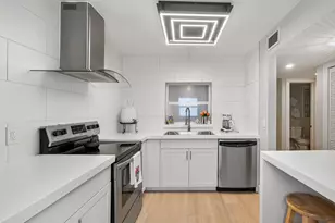 2805 SW 22nd Ave, Delray Beach, FL 33445 - Photo 1