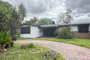 818 N 46th Ave, Hollywood, FL 33021 - Photo 1