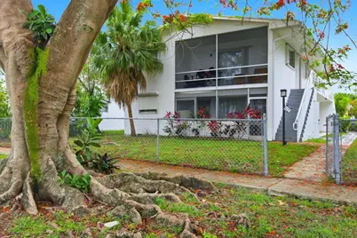 1964 NE 172nd Street #Efficiency, North Miami Beach, FL 33162 - Photo 1