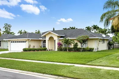 106 Venetian Lane, Royal Palm Beach, FL 33411 - Photo 1