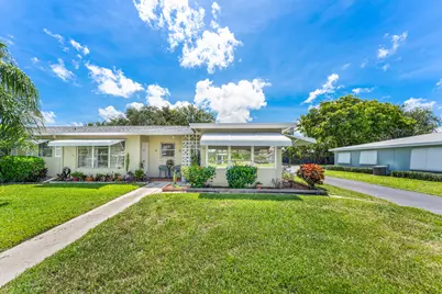 112 High Point Boulevard #D, Delray Beach, FL 33445 - Photo 1