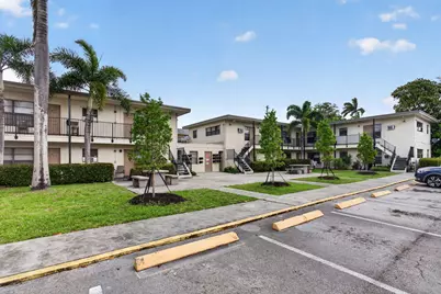 2275 NE 12th Street #13, Pompano Beach, FL 33062 - Photo 1