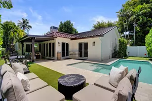 2749 NE 35th Dr, Fort Lauderdale, FL 33308 - Photo 1