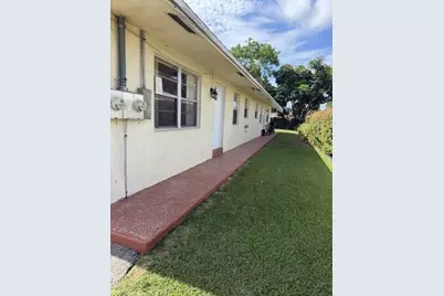 5848 Lincoln Street #A, Hollywood, FL 33021 - Photo 1
