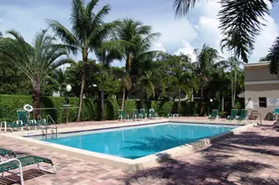 140 NW 70th St, Boca Raton, FL 33487 - Photo 1