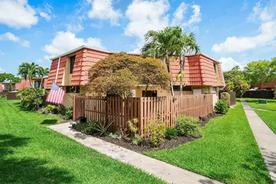 8122 Thames Boulevard #C, Boca Raton, FL 33433 - Photo 1