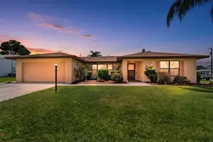2538 SE Hallahan St, Port Saint Lucie, FL 34952 - Photo 1