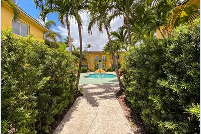727 NE 16th Avenue #727a, Fort Lauderdale, FL 33304 - Photo 1
