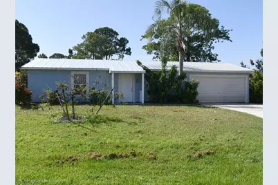 582 NW Sherbrooke Avenue, Port Saint Lucie, FL 34983 - Photo 1