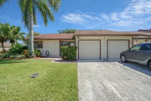 30 Kensington Ln, Boynton Beach, FL 33426 - Photo 1