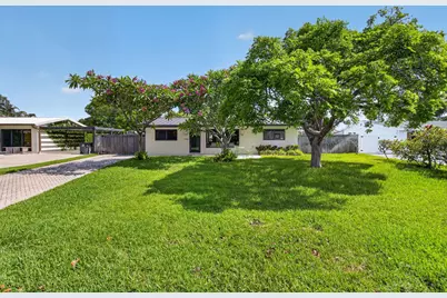 115 NW 7th Street, Boca Raton, FL 33432 - Photo 1