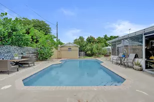 307 SE 14th Pl, Deerfield Beach, FL 33441 - Photo 1