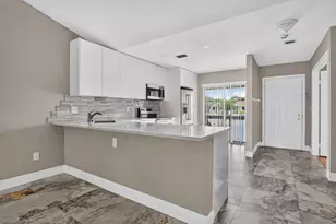 301 Club Cir, Boca Raton, FL 33487 - Photo 1