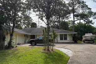 1140 SE Buttonwood Cir, Stuart, FL 34997 - Photo 1