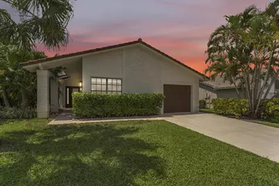 10084 Camelback Lane, Boca Raton, FL 33498 - Photo 1