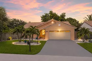 15681 Dover Ct, Davie, FL 33331 - Photo 1