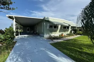 31 Grande Vista Way, Port Saint Lucie, FL 34952 - Photo 1