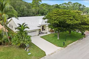 4080 NW 83rd Ln, Coral Springs, FL 33065 - Photo 1