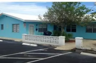 1102 SE 3rd St, Deerfield Beach, FL 33441 - Photo 1