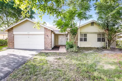 11235 NW 43rd Place, Coral Springs, FL 33065 - Photo 1