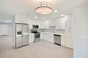 9128 Roan Ln, West Palm Beach, FL 33403 - Photo 1