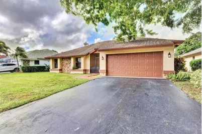 18324 181st Circle S, Boca Raton, FL 33498 - Photo 1