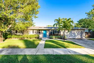 770 NW 3rd Ave, Boca Raton, FL 33432 - Photo 1