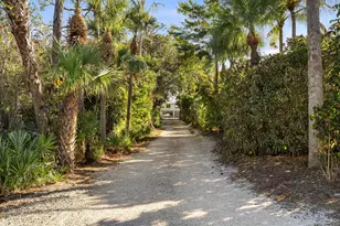 90 NW Alice St, Jensen Beach, FL 34957 - Photo 1