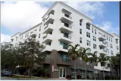 2421 NE 65th Street #205, Fort Lauderdale, FL 33308 - Photo 1