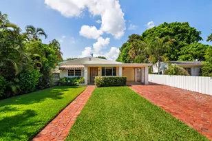 326 Marlborough Pl, West Palm Beach, FL 33405 - Photo 1
