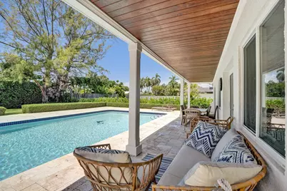 248 Codrington Drive, Lauderdale by the Sea, FL 33308 - Photo 1