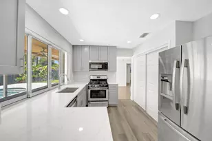 2545 NW 105th Ln, Sunrise, FL 33322 - Photo 1