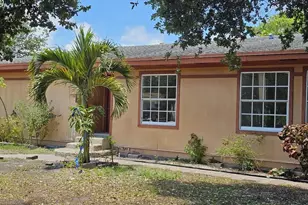 2013 SE Dock St, West Palm Beach, FL 33401 - Photo 1