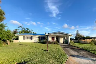 752 Oak St, Port Saint Lucie, FL 34952 - Photo 1
