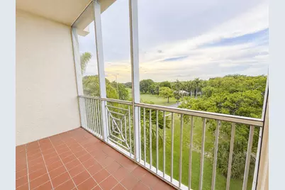 3600 Oaks Clubhouse Drive #501, Pompano Beach, FL 33069 - Photo 1