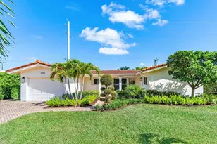 1032 SW 9th Ave, Boca Raton, FL 33486 - Photo 1