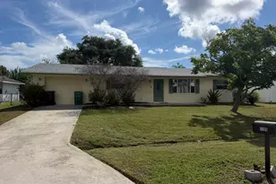 1155 SE Sabina Ln, Port Saint Lucie, FL 34983 - Photo 1
