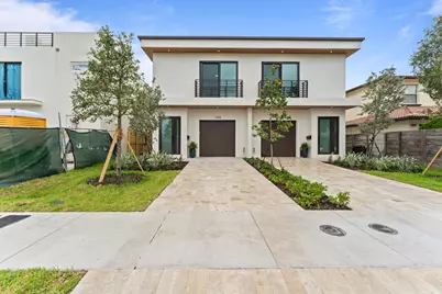 1103 NE 16th Avenue, Fort Lauderdale, FL 33304 - Photo 1