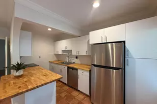 1640 NE 4th Pl, Fort Lauderdale, FL 33301 - Photo 1