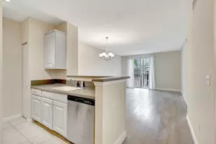 780 S Sapodilla Ave, West Palm Beach, FL 33401 - Photo 1