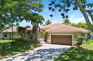6421 NW 41st St, Coral Springs, FL 33067 - Photo 1