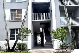 631 SW 111th Ln, Pembroke Pines, FL 33025 - Photo 1