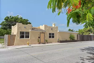 615 7th Avenue N, Lake Worth, FL 33460 - Photo 1