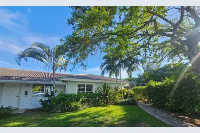 2110 NE 41st Street #D, Lighthouse Point, FL 33064 - Photo 1