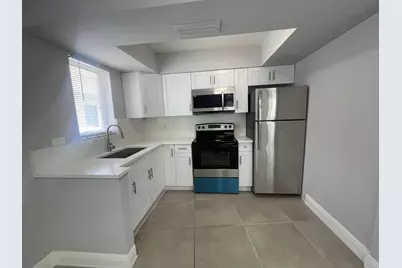 921 SW 10th Drive #3, Pompano Beach, FL 33060 - Photo 1