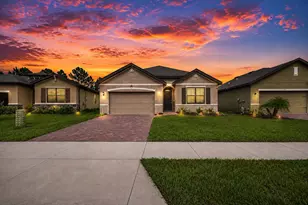 927 Remington Green Dr SE, Palm Bay, FL 32909 - Photo 1