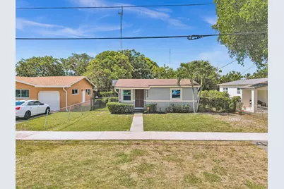 5026 SW 21st Street SW, West Park, FL 33023 - Photo 1