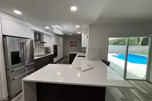 6421 Crossbow Ct, Davie, FL 33331 - Photo 1