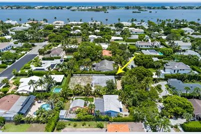 223 Ashworth Street, West Palm Beach, FL 33405 - Photo 1