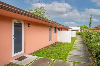 5918 Pierce Street, Hollywood, FL 33021 - Photo 1